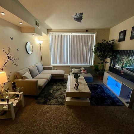 Incredible Find Near Washington Dc - 1 Private Room In Shared Apartment แลนโดเวอร์ ภายนอก รูปภาพ