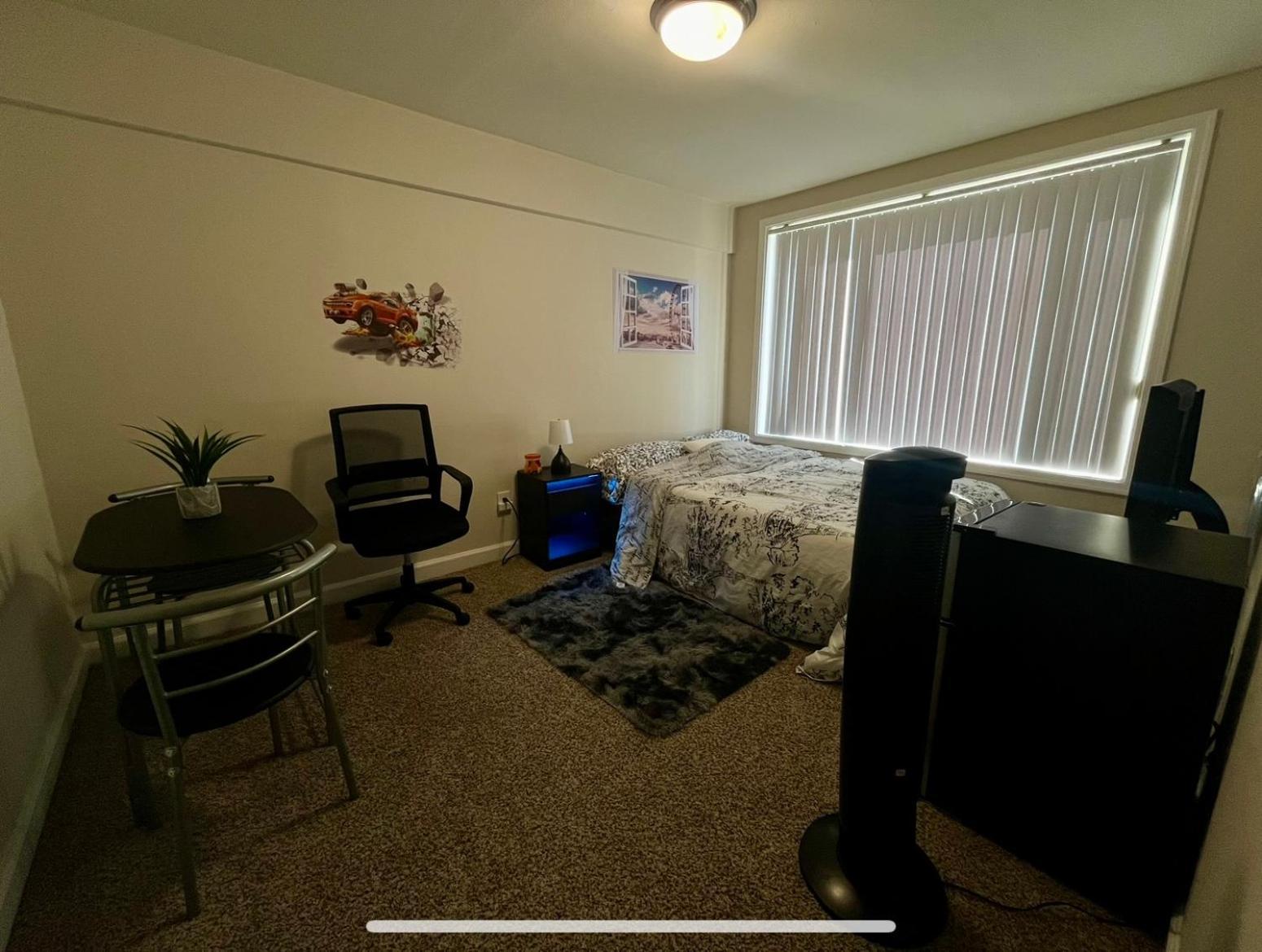 Incredible Find Near Washington Dc - 1 Private Room In Shared Apartment แลนโดเวอร์ ภายนอก รูปภาพ