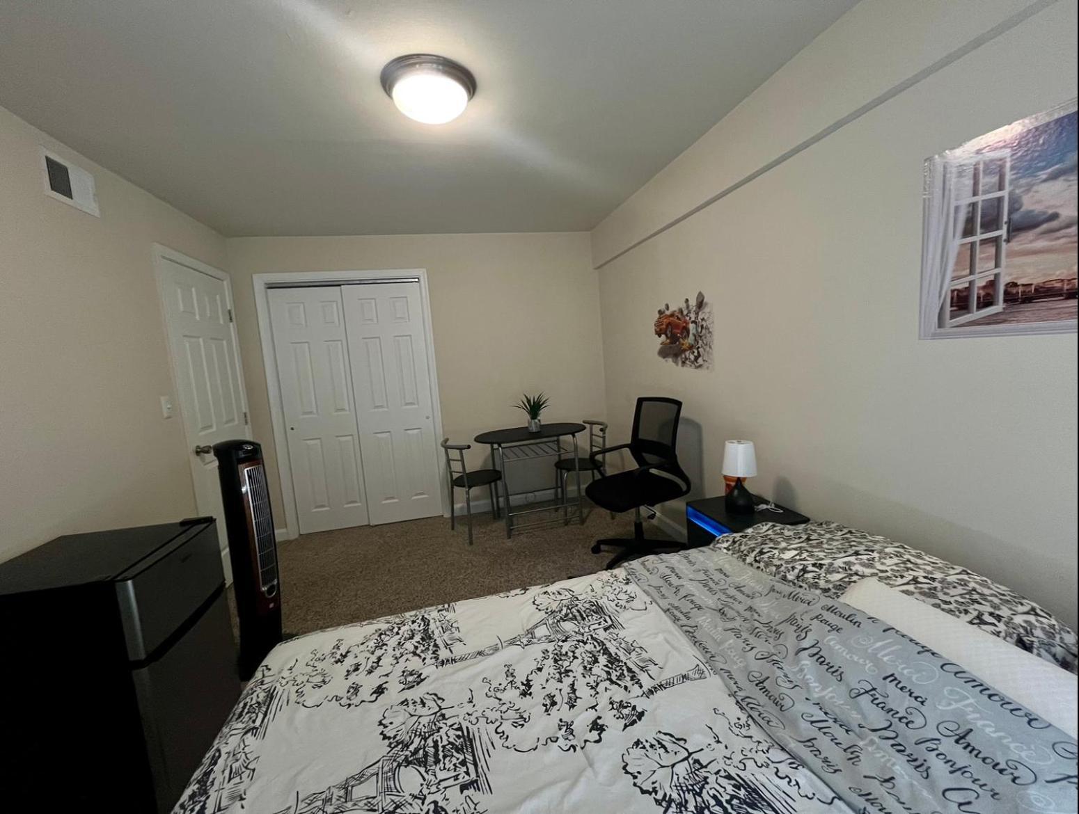 Incredible Find Near Washington Dc - 1 Private Room In Shared Apartment แลนโดเวอร์ ภายนอก รูปภาพ